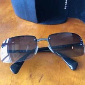 Prada Aviator sunglasses Spr61N